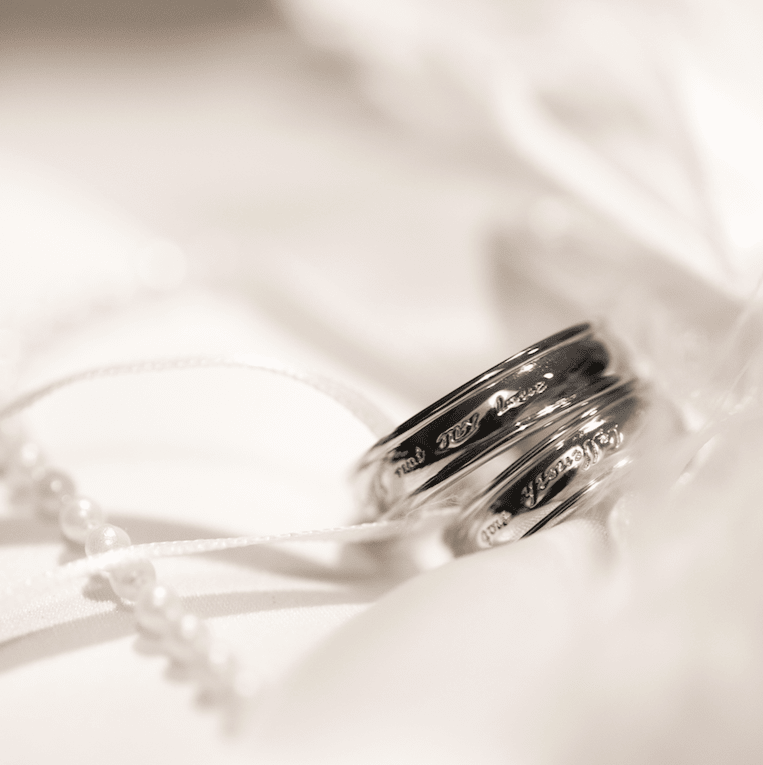 EAG Engraving Birmingham | Engravers Birmingham | Bespoke Gifts